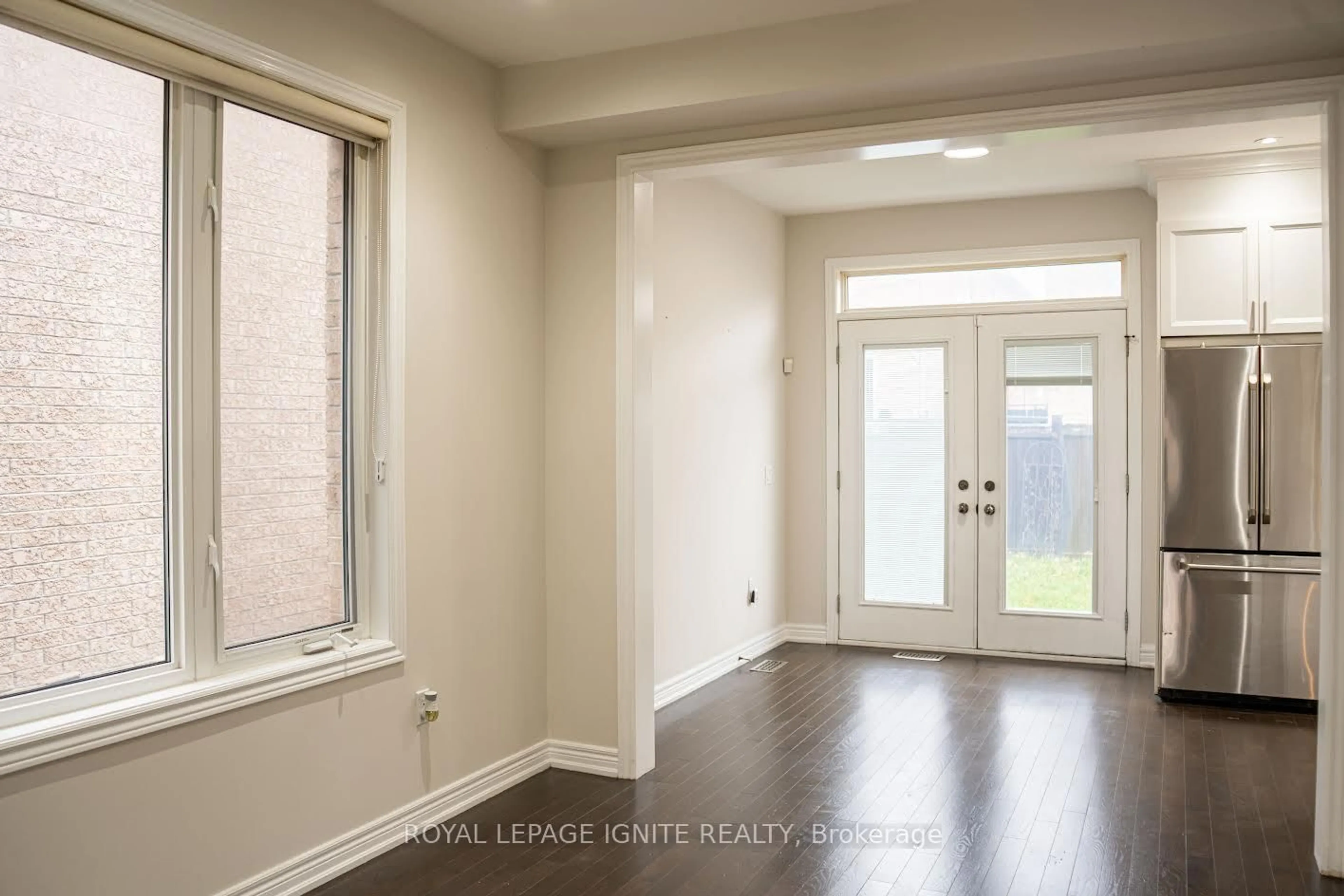 Indoor entryway for 55 Speedwell St, Brampton Ontario L6X 5H3