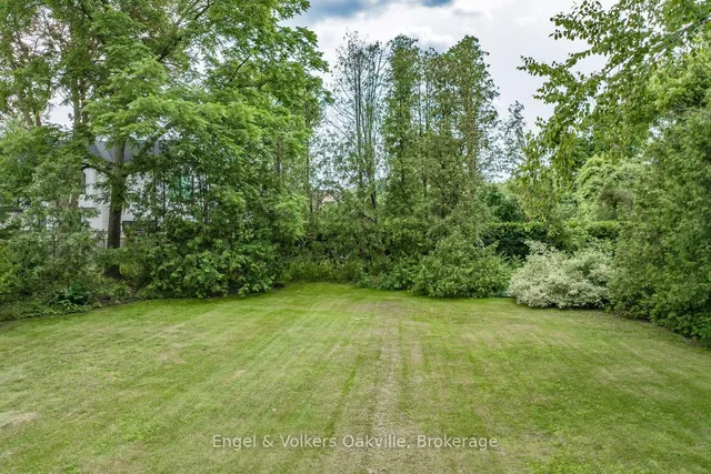 Additional property image - 504 Chamberlain Lane