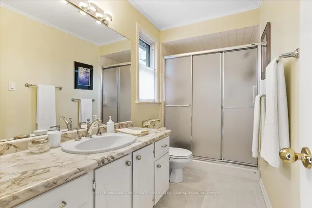 Additional property image - 1393 Royal York Rd Unit 16