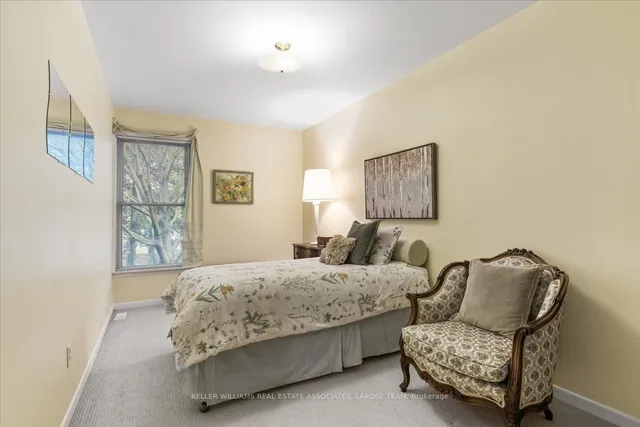 Additional property image - 1393 Royal York Rd Unit 16