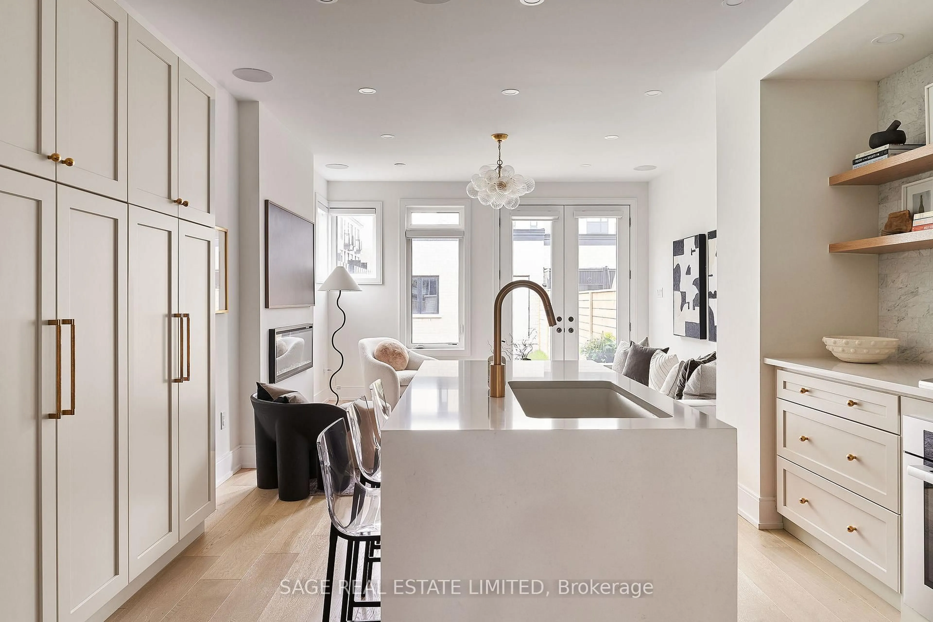 Open concept kitchen, ceramic/tile floor for 179F Caledonia Rd, Toronto Ontario M6E 4S8