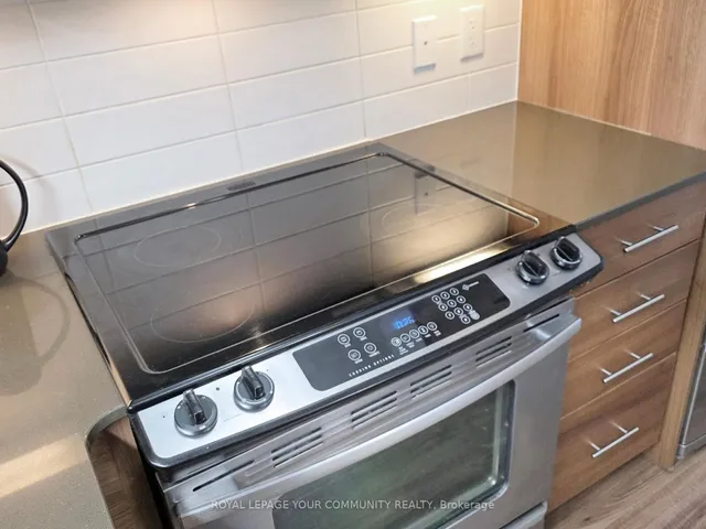 Additional property image - 15 Viking Lane Unit 2803