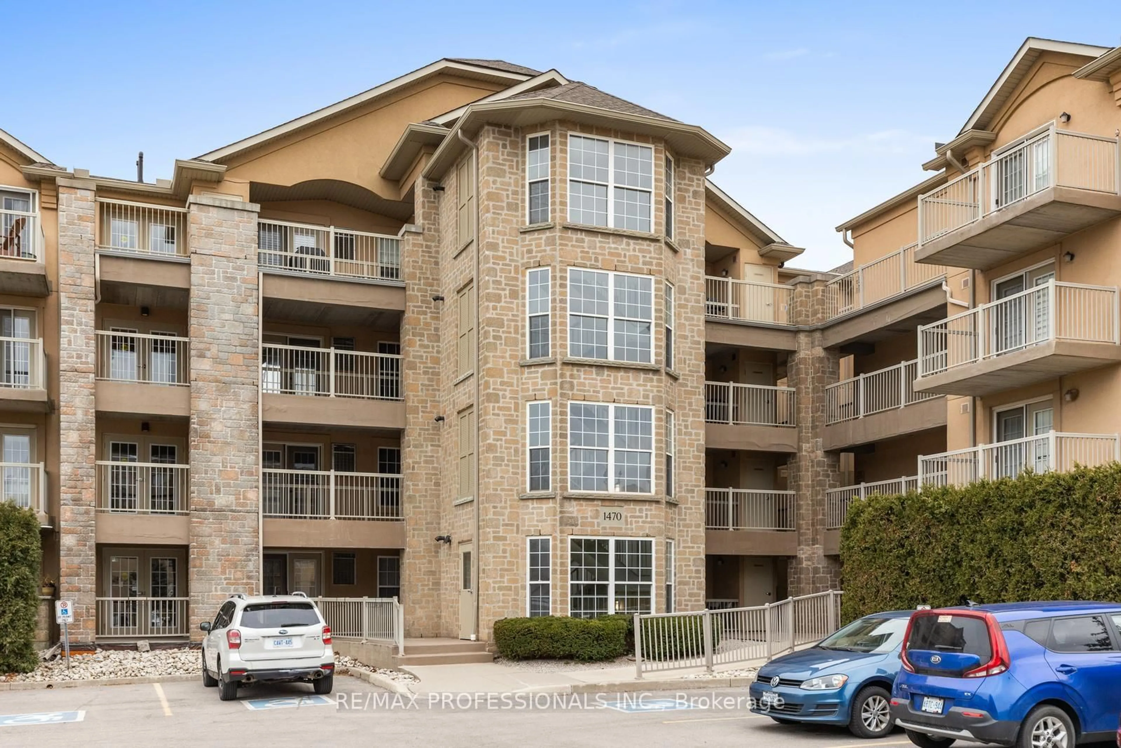 Unknown for 1470 Bishops Gate #211, Oakville Ontario L6M 4N2