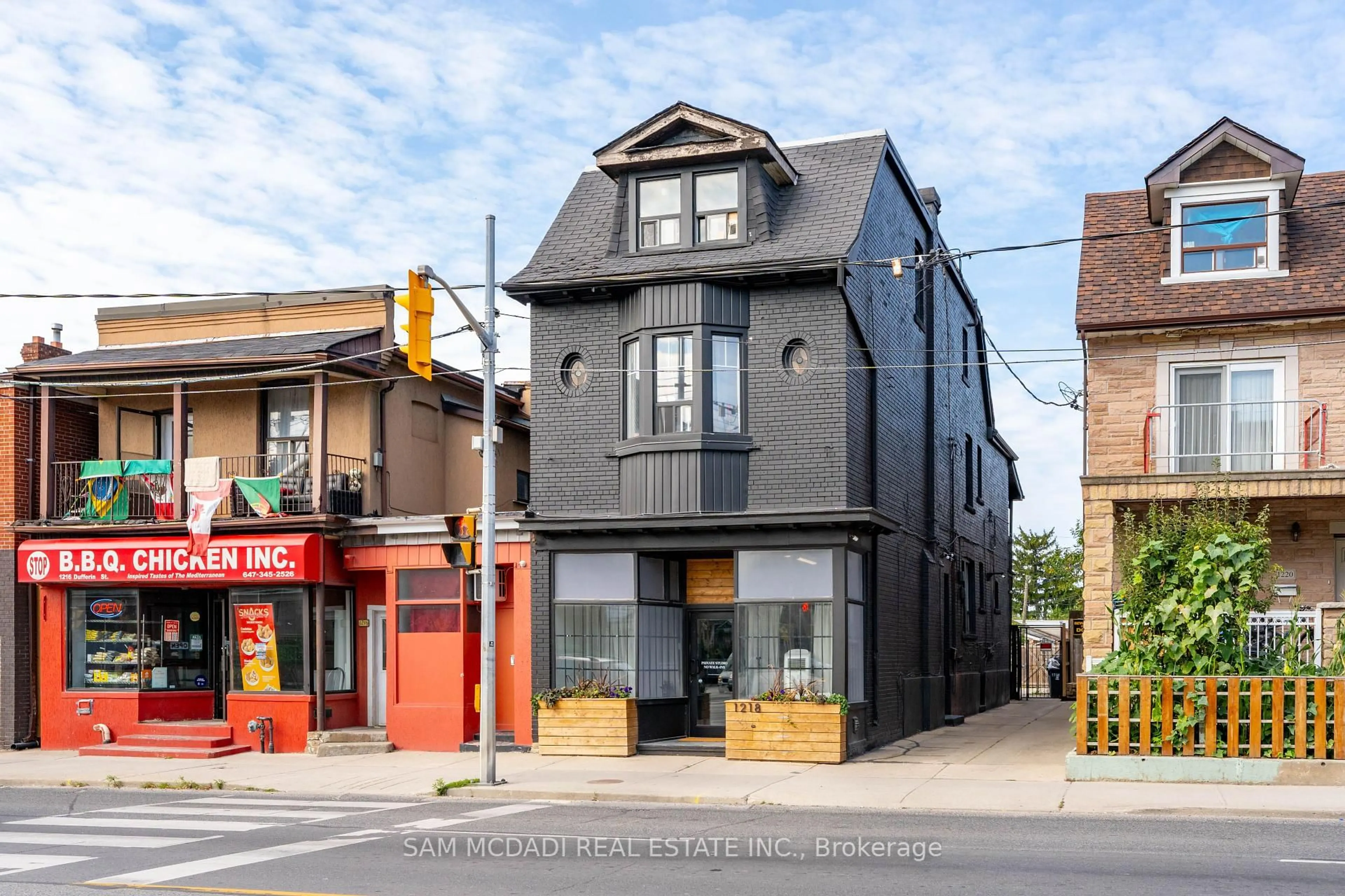 Home with brick exterior material, street for 1218 Dufferin St, Toronto Ontario M6H 4C1