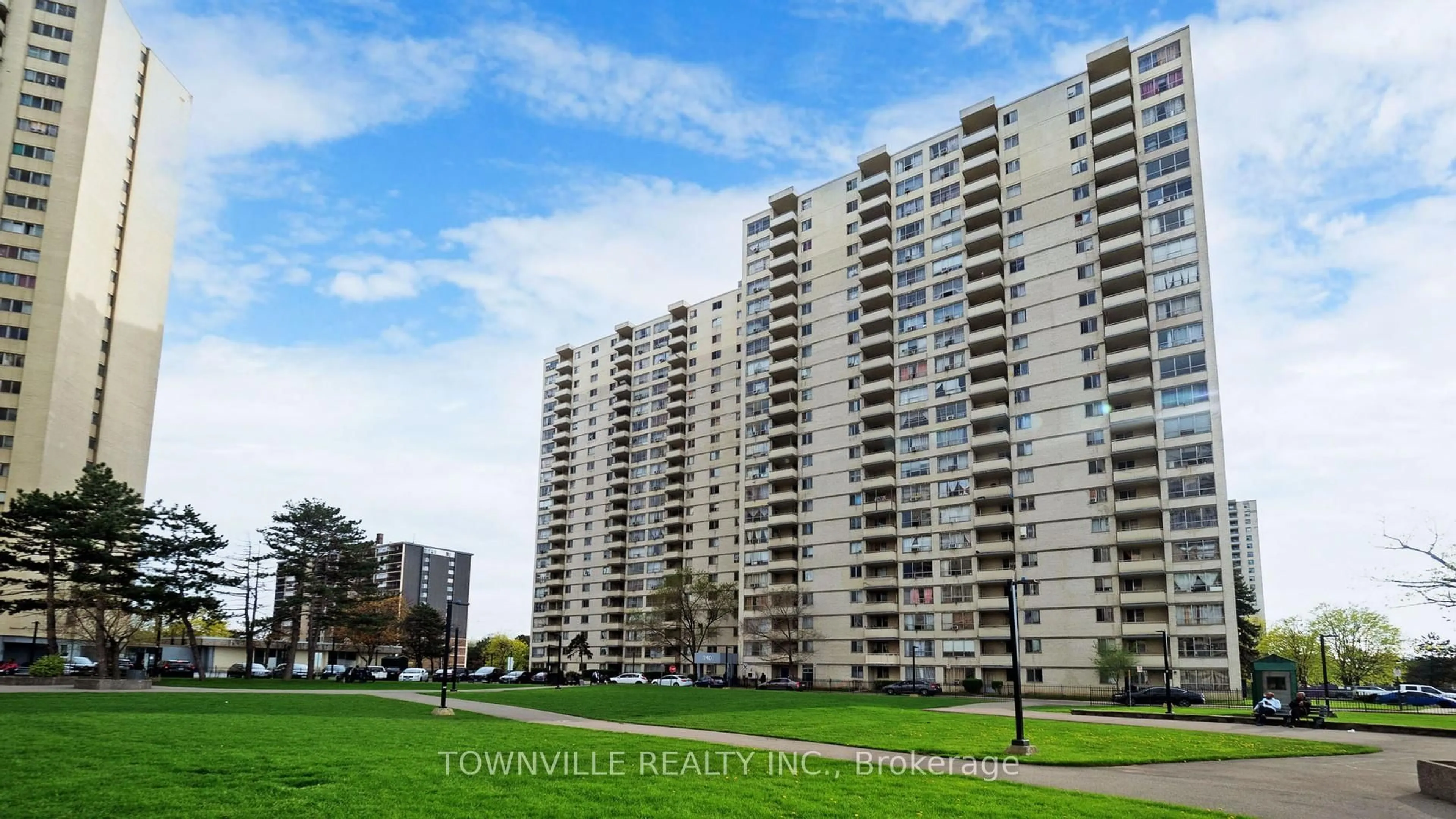 Unknown for 340 Dixon Rd #2107, Toronto Ontario M9R 1T1
