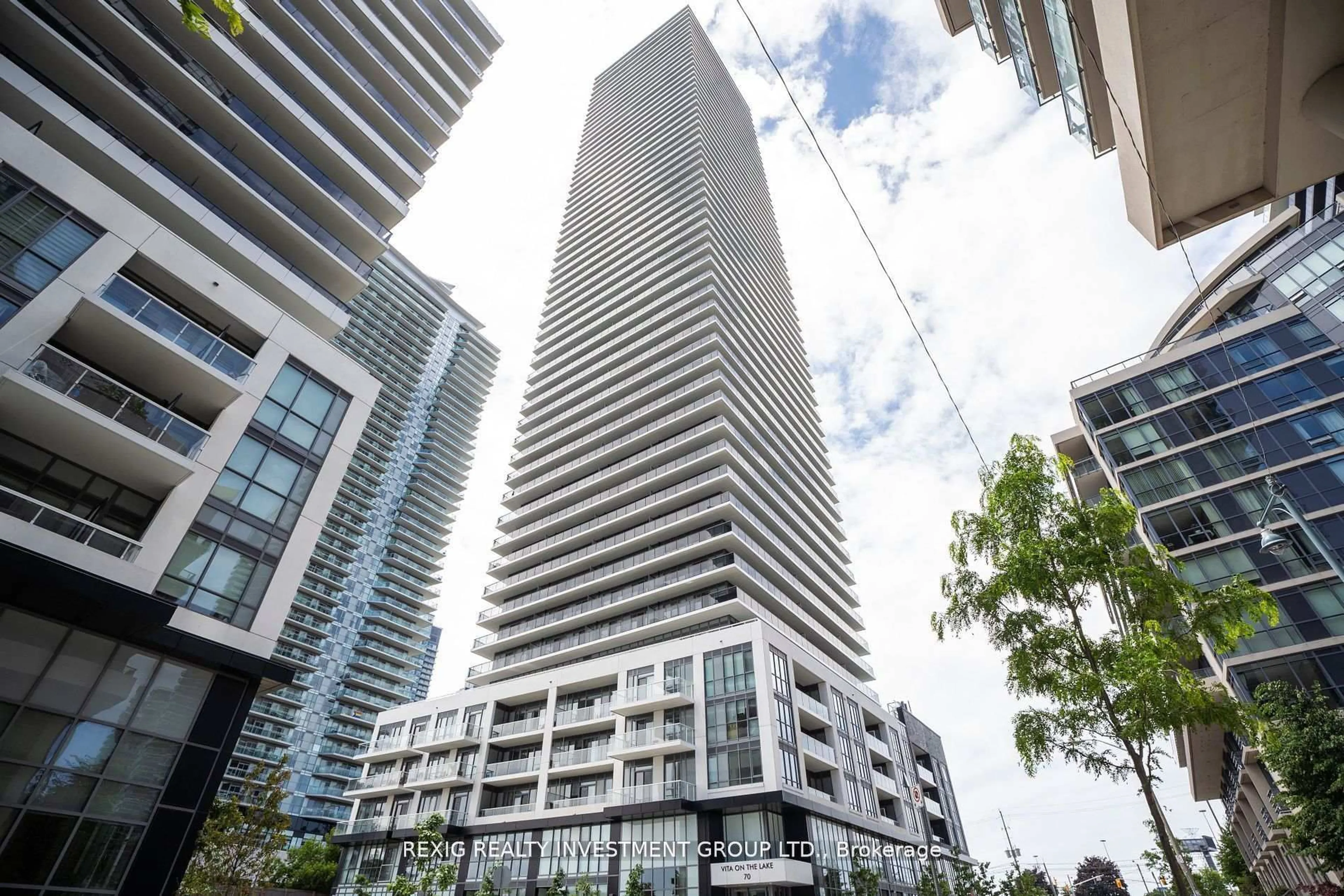 Unknown for 70 Annie Craig Dr #404, Toronto Ontario M8V 0A8