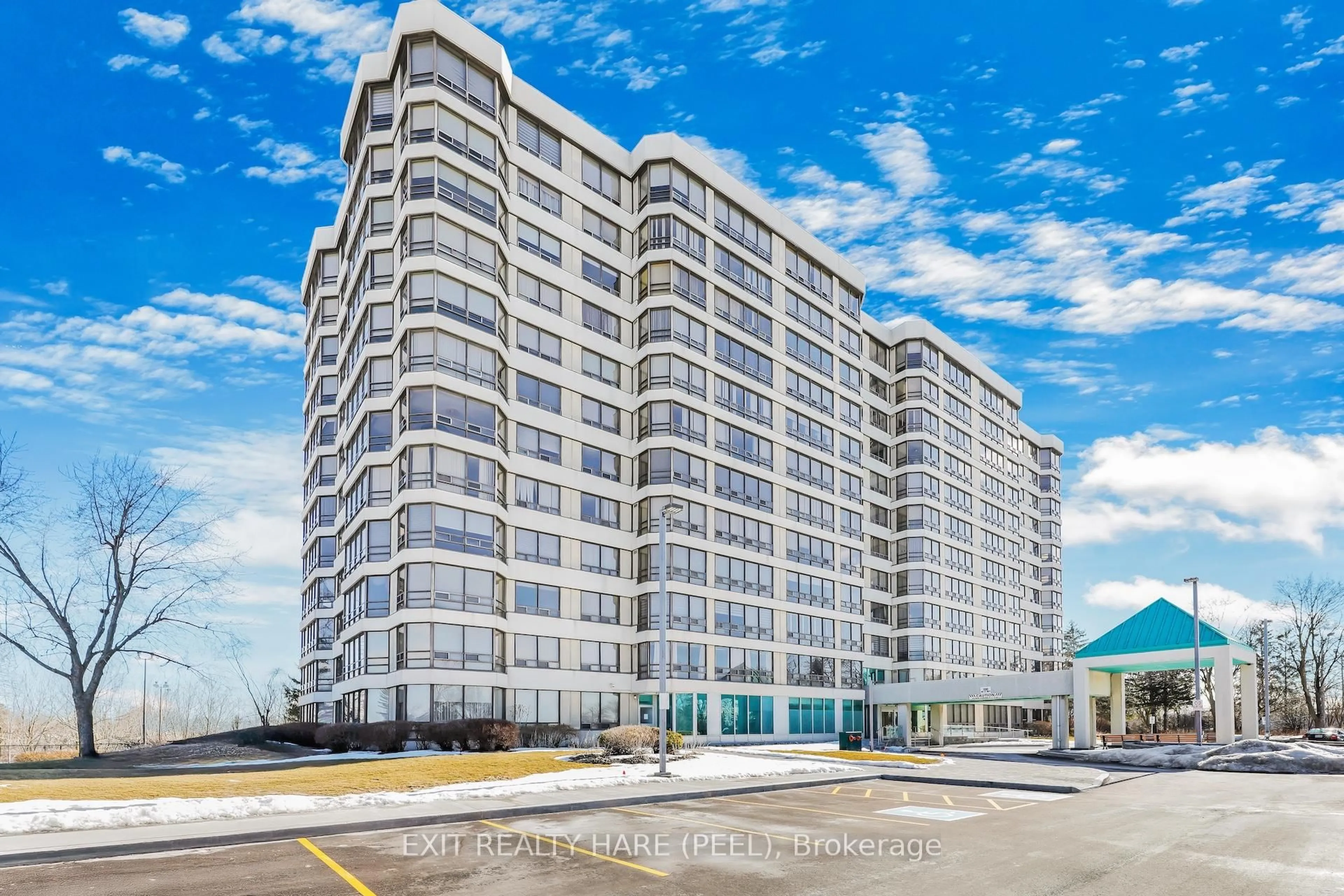 Unknown for 330 Mill St #304, Brampton Ontario L6Y 3V3