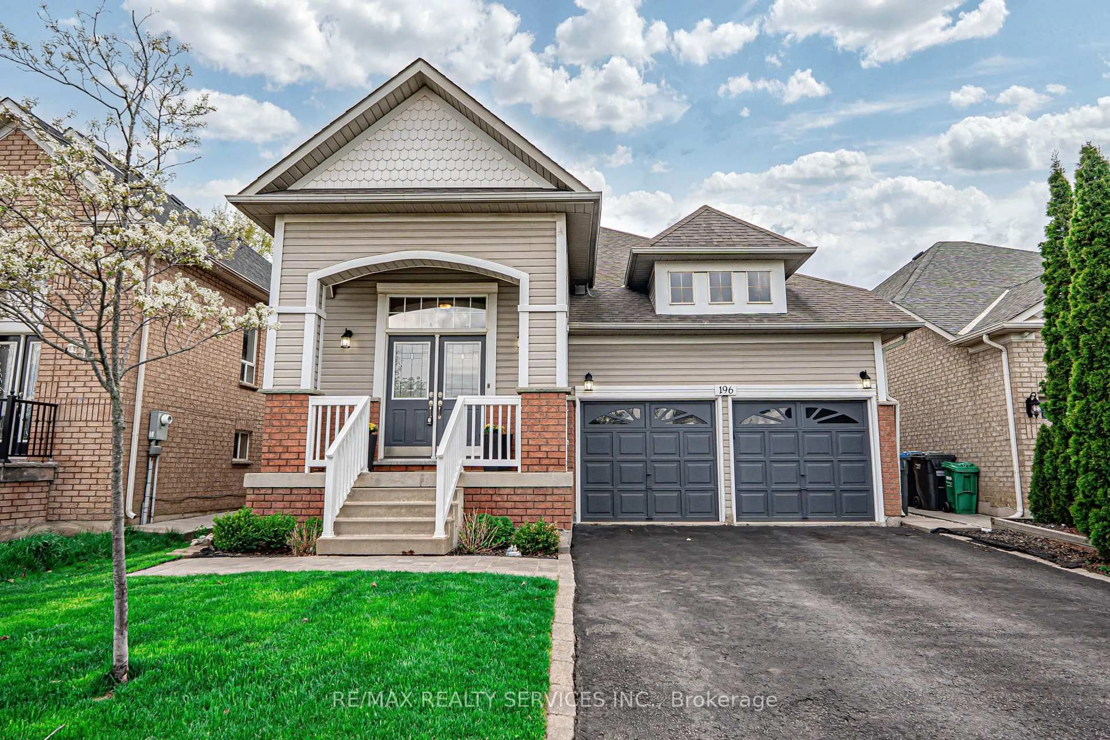 Home with brick exterior material, street for 196 Van Scott Dr, Brampton Ontario L7A 1V8