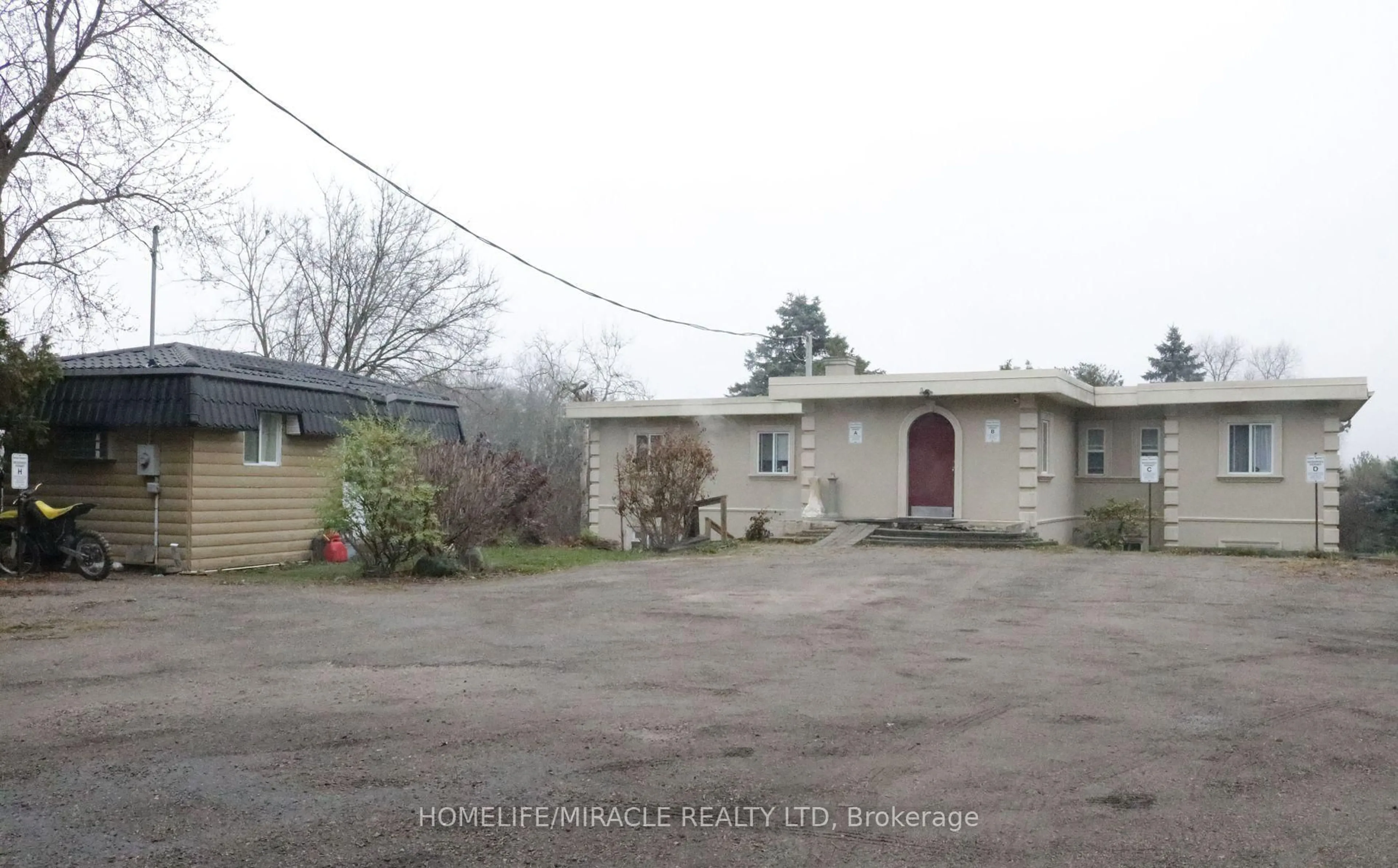 Unknown for 15685 Innis Lake Rd, Caledon Ontario L7C 3A2