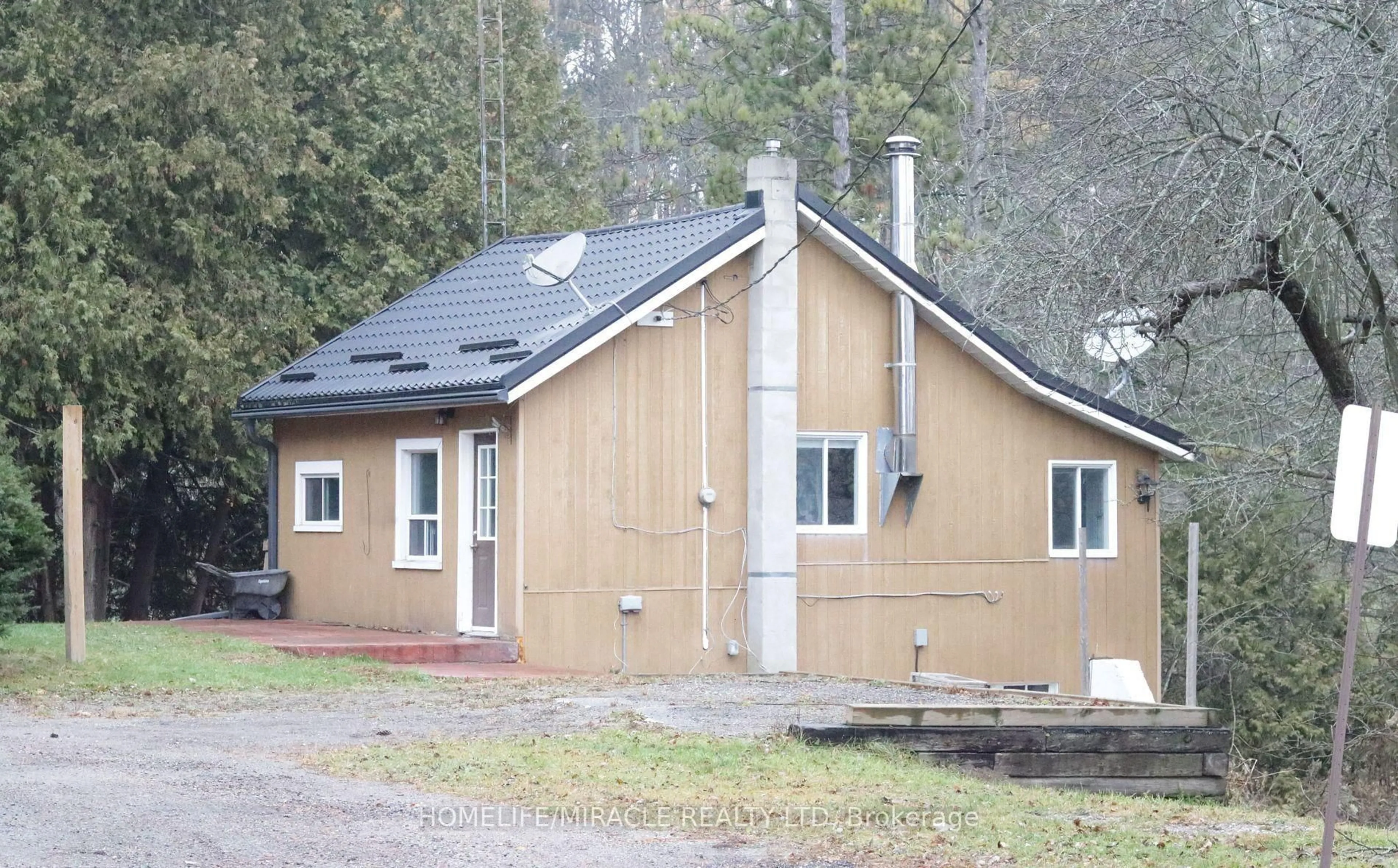 Unknown for 15685 Innis Lake Rd, Caledon Ontario L7C 3A2