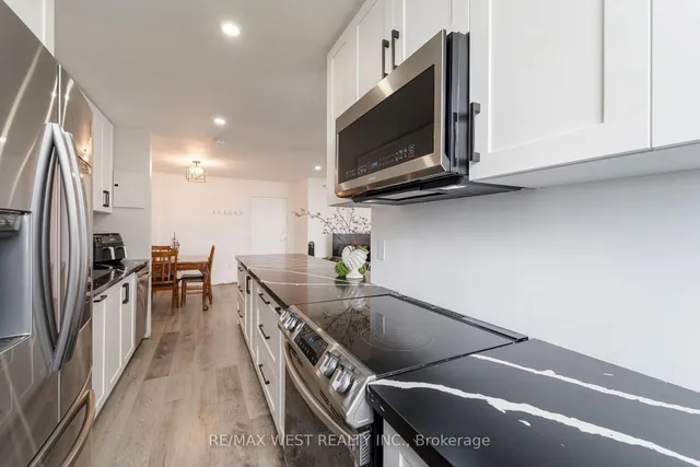Additional property image - 1615 Bloor St Unit 1001