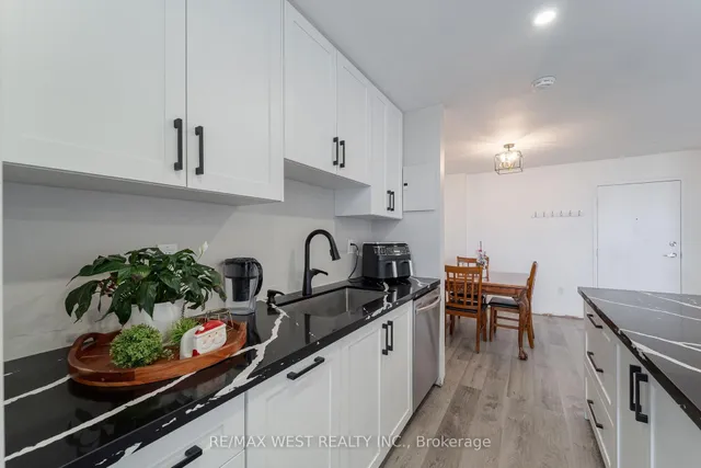 Additional property image - 1615 Bloor St Unit 1001