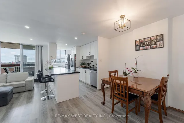 Additional property image - 1615 Bloor St Unit 1001