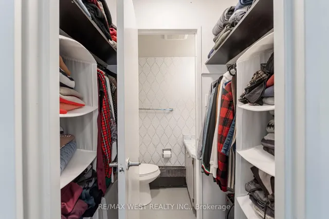 Additional property image - 1615 Bloor St Unit 1001