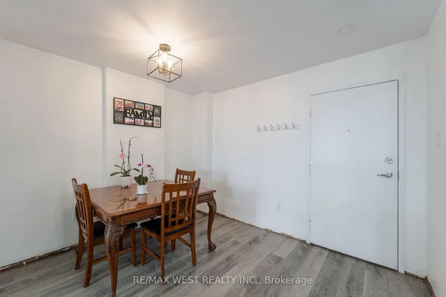 Additional property image - 1615 Bloor St Unit 1001