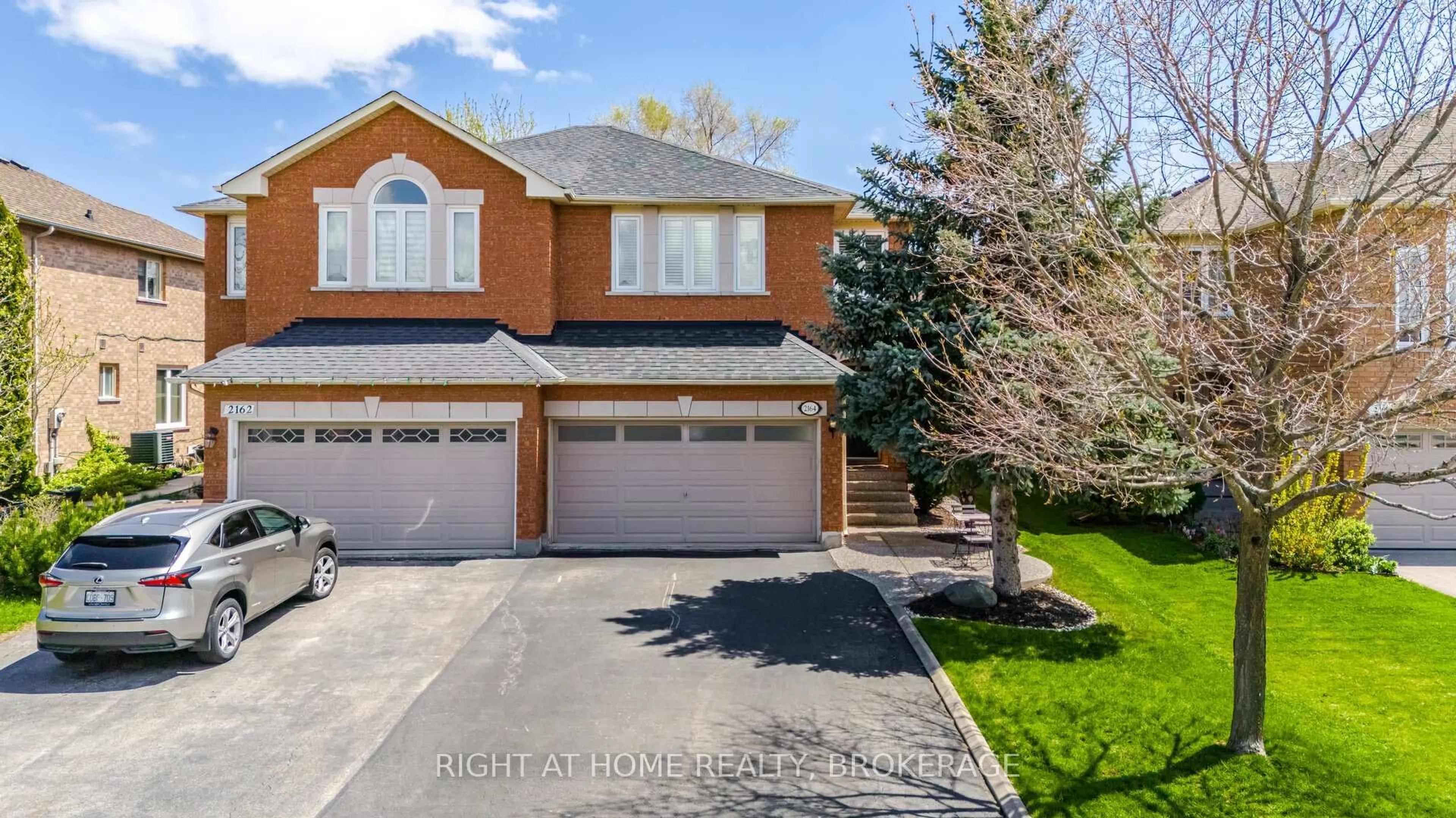 Unknown for 2164 Shady Glen Rd, Oakville Ontario L6M 3N7