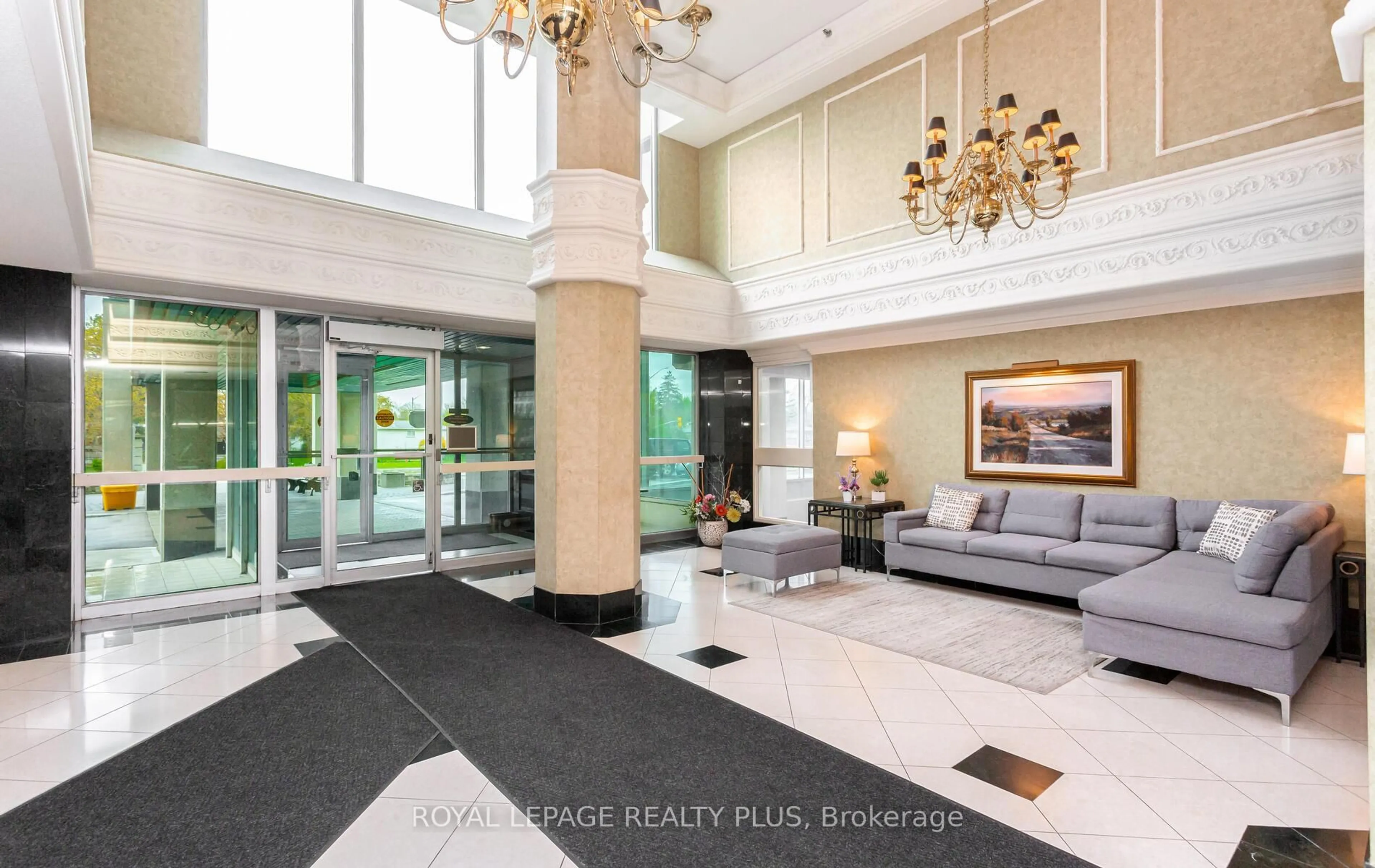 Lobby for 320 Mill St #906, Brampton Ontario L6Y 3V2
