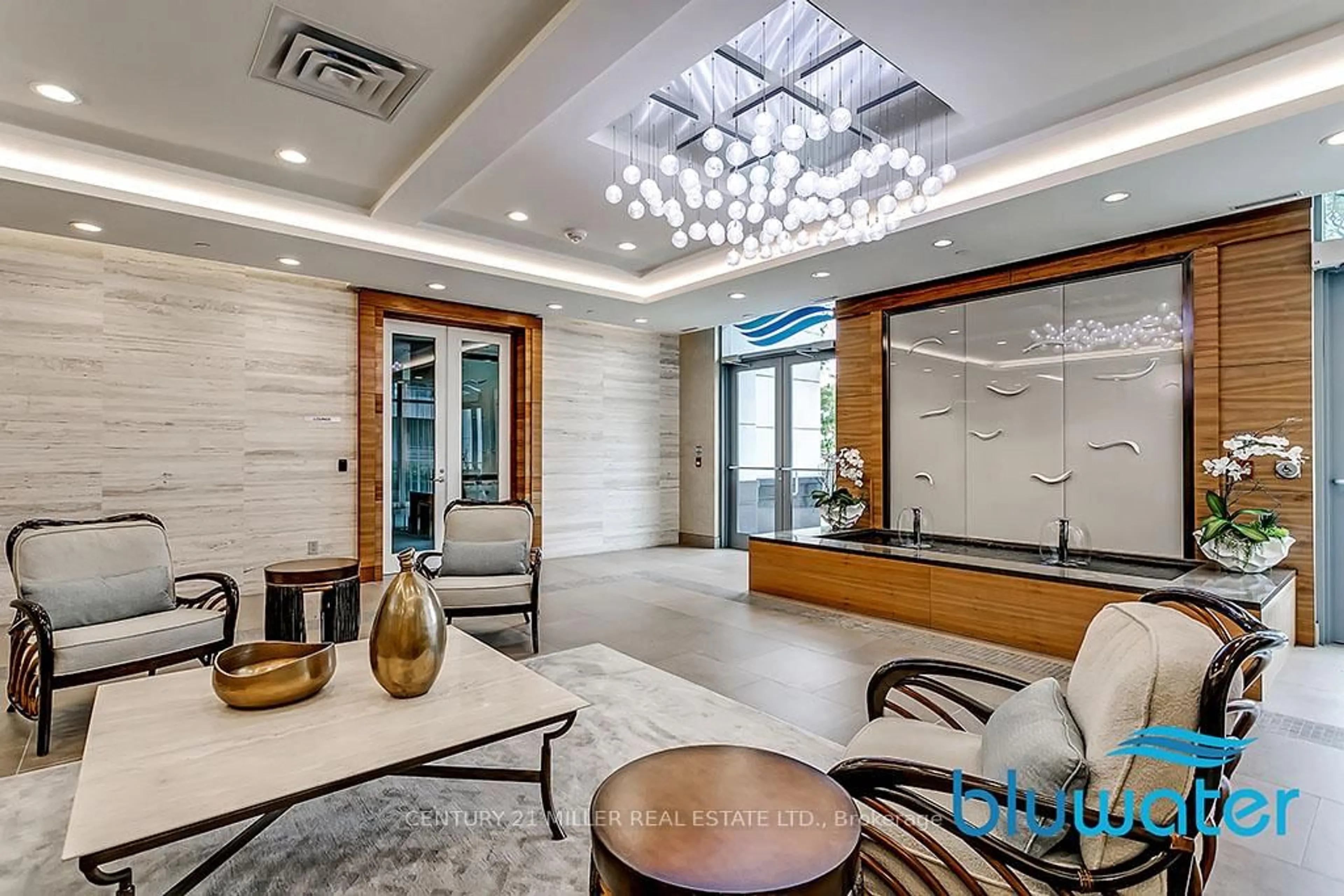 Lobby for 3500 Lakeshore Rd #108, Oakville Ontario L6L 0B4