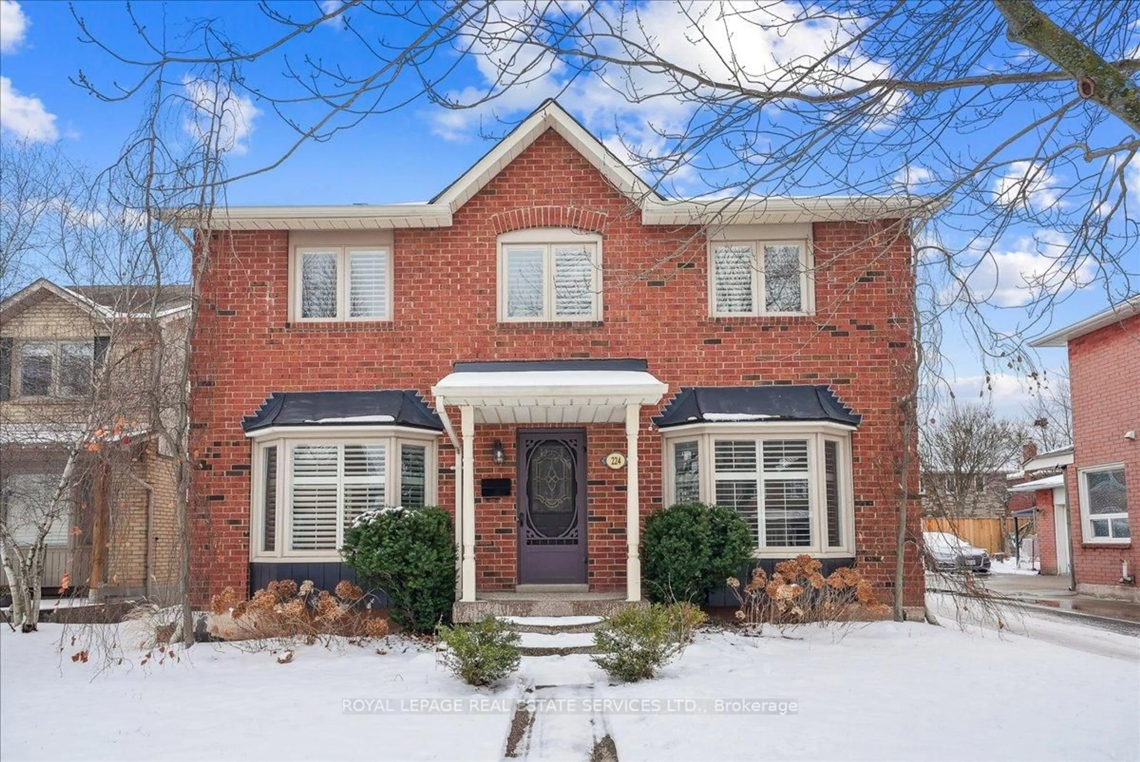 Home with brick exterior material, street for 224 O'donoghue Ave, Oakville Ontario L6H 3W6