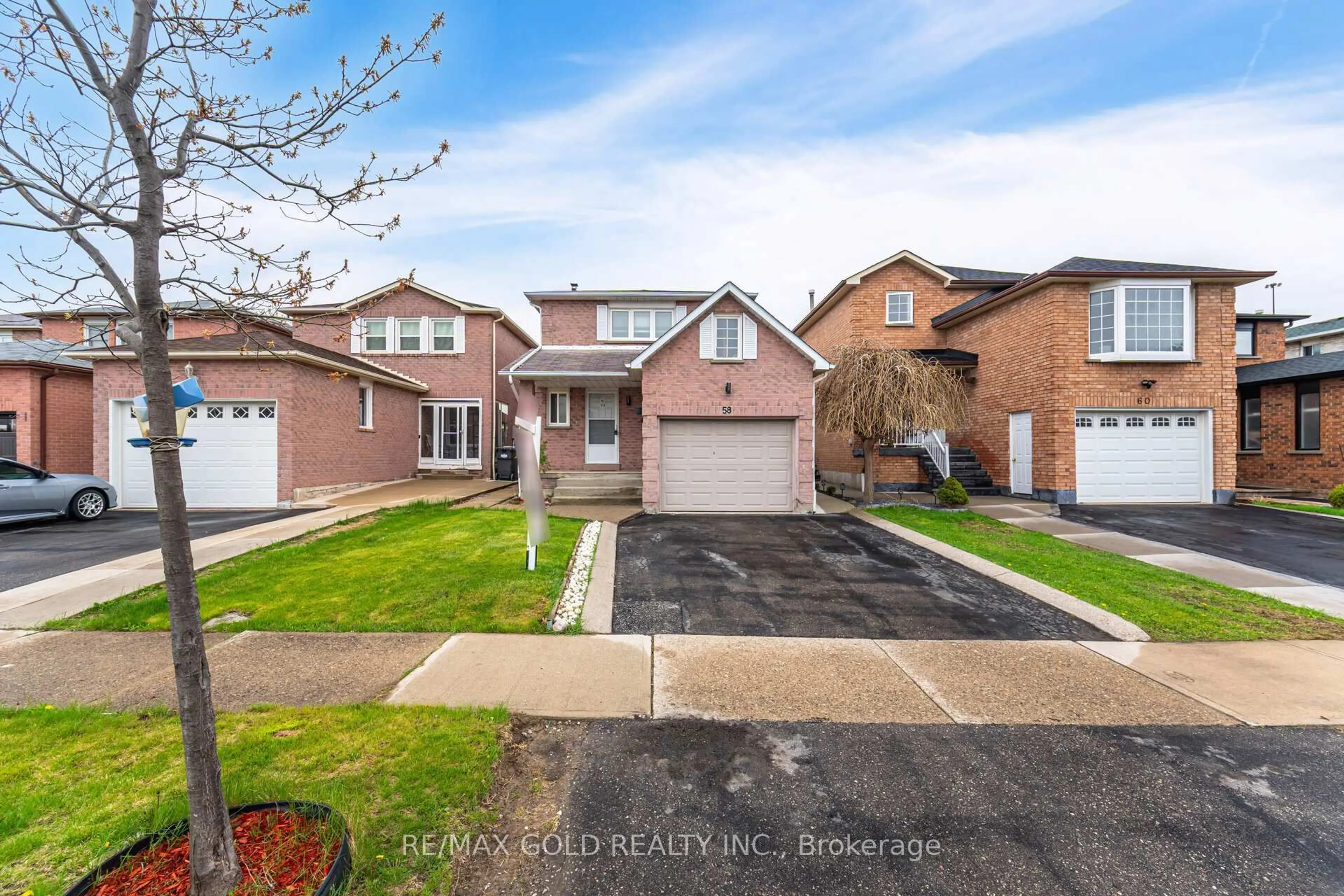 Home with brick exterior material, street for 58 Kesteven Cres, Brampton Ontario L6W 4E5