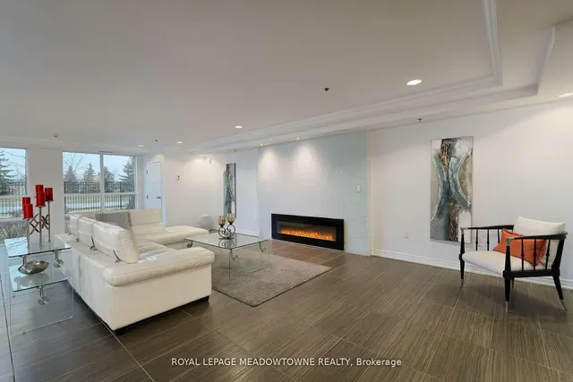 Additional property image - 1421 Costigan Rd Unit 306