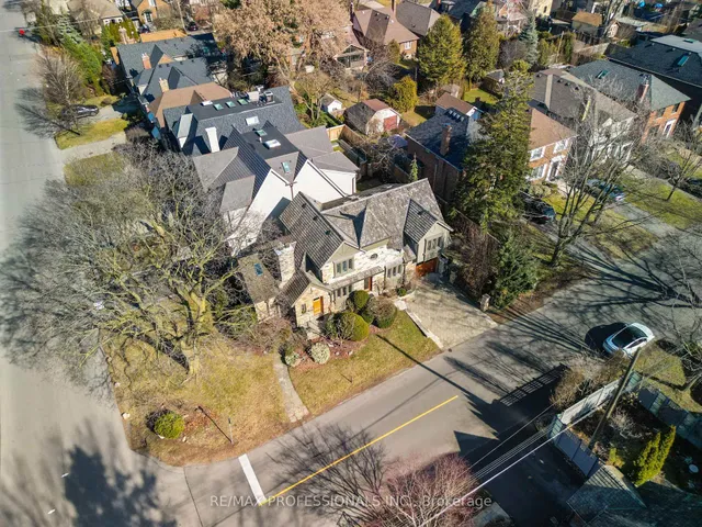 Additional image 10 of 231 Grenview Blvd