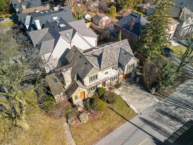 Additional image 9 of 231 Grenview Blvd