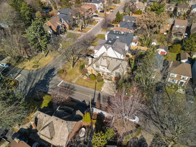 Additional image 7 of 231 Grenview Blvd