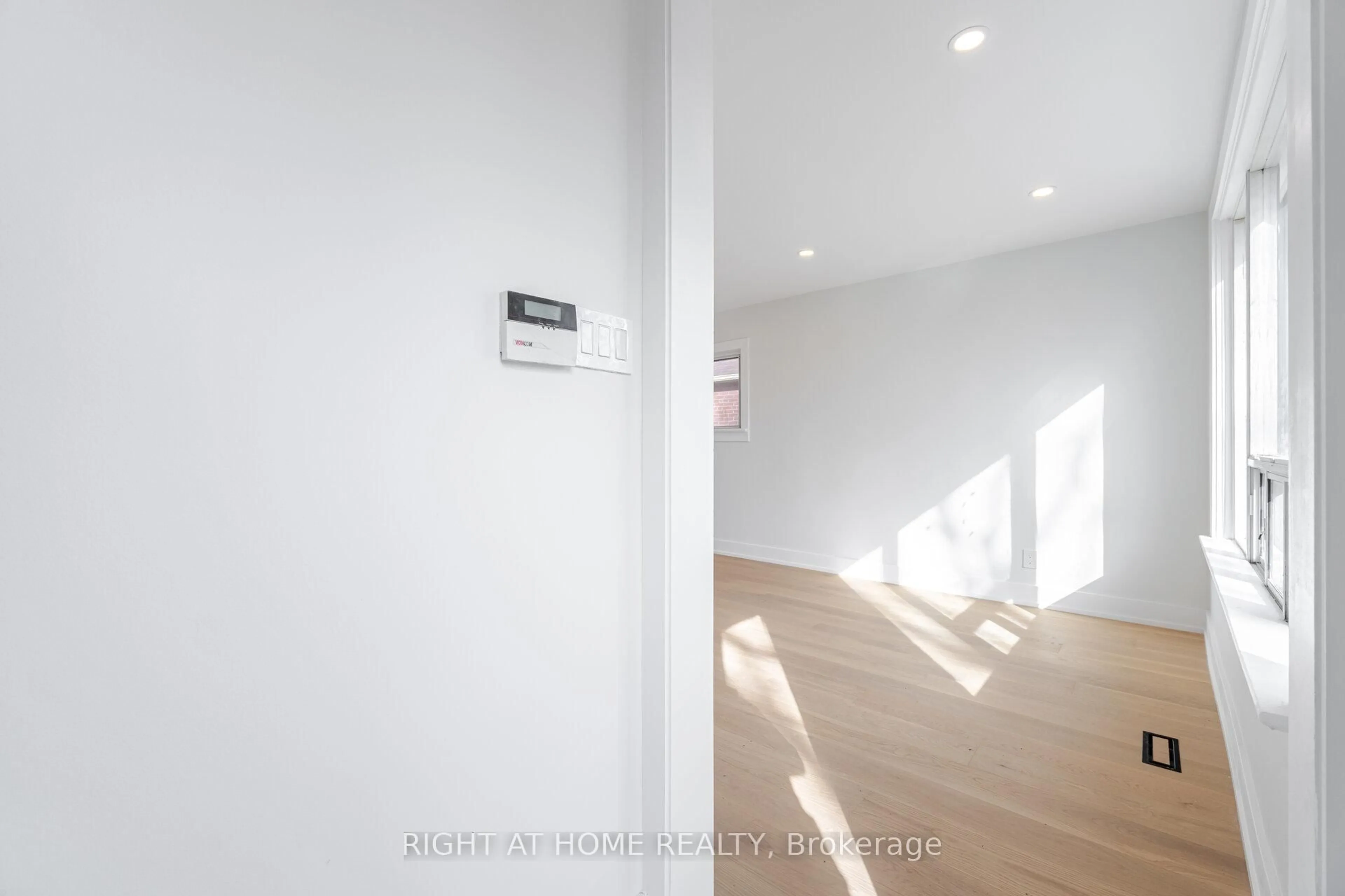 Unknown for 66 Gair Dr, Toronto Ontario M8W 4P8