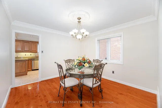 Additional image 33 of 21 FALSTAFF Rd