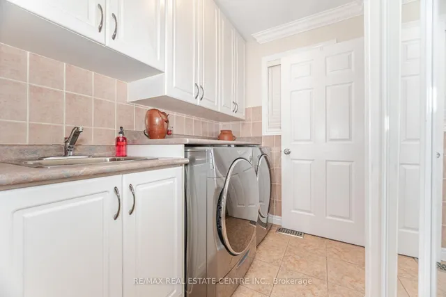 Additional image 30 of 21 FALSTAFF Rd