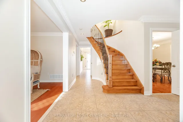 Additional image 46 of 21 FALSTAFF Rd