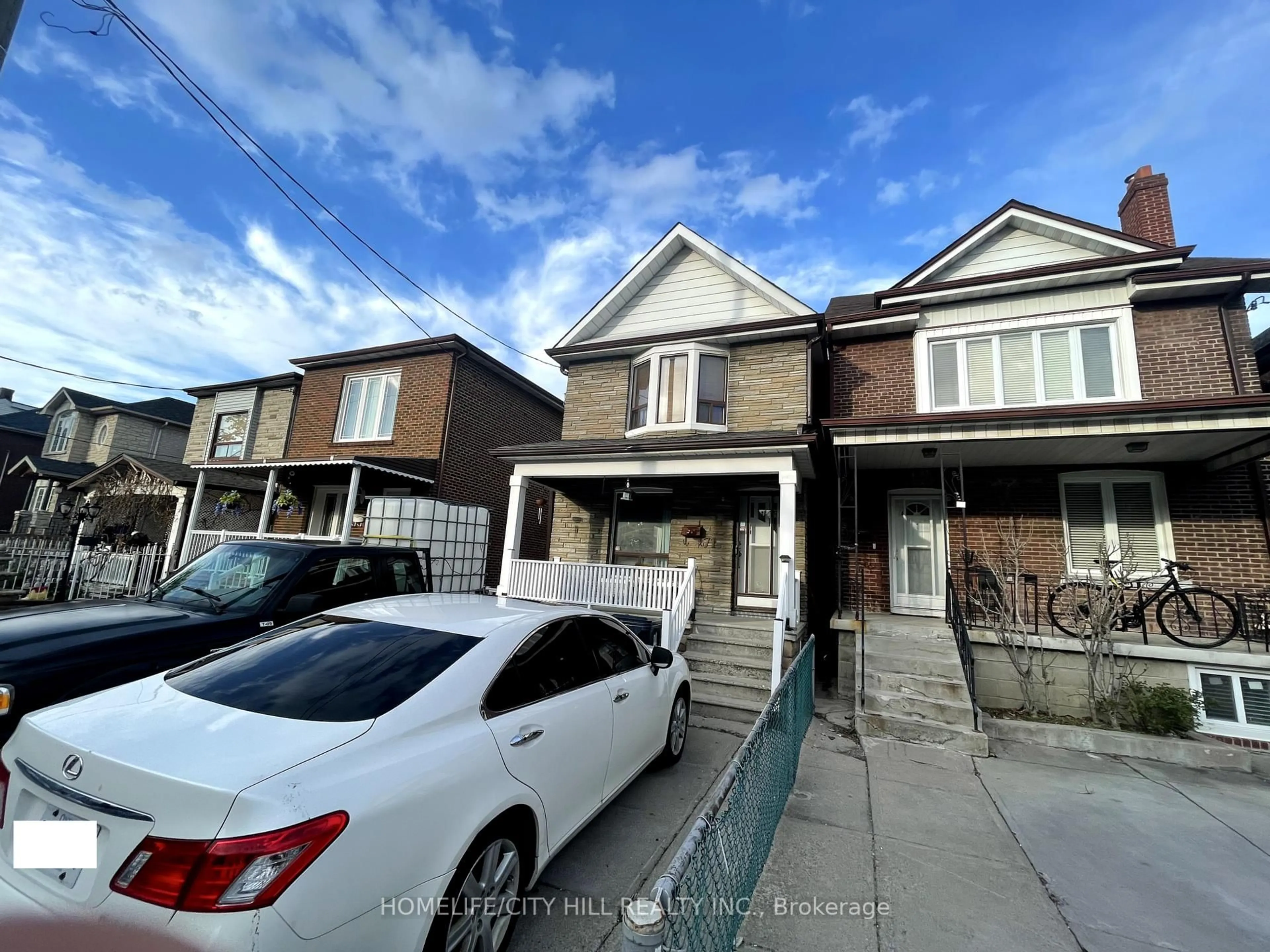 Unknown for 71 Russett Ave, Toronto Ontario M6H 3M4