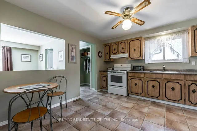 Additional property image - 65 Lorne Scots Dr