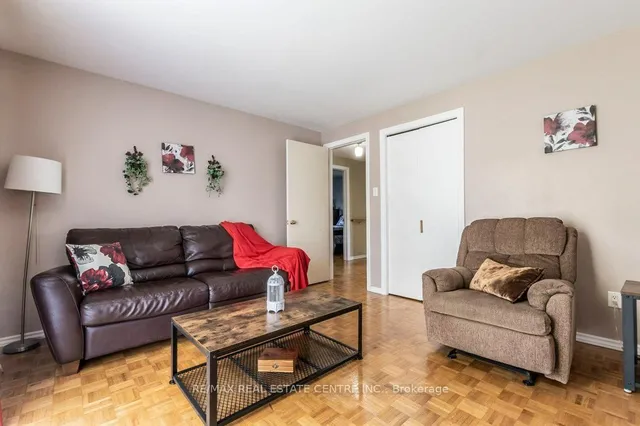 Additional property image - 65 Lorne Scots Dr