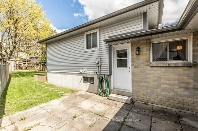 Additional property image - 65 Lorne Scots Dr