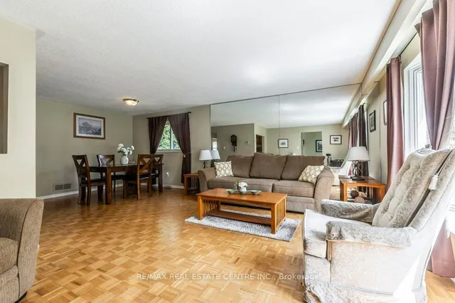 Additional property image - 65 Lorne Scots Dr