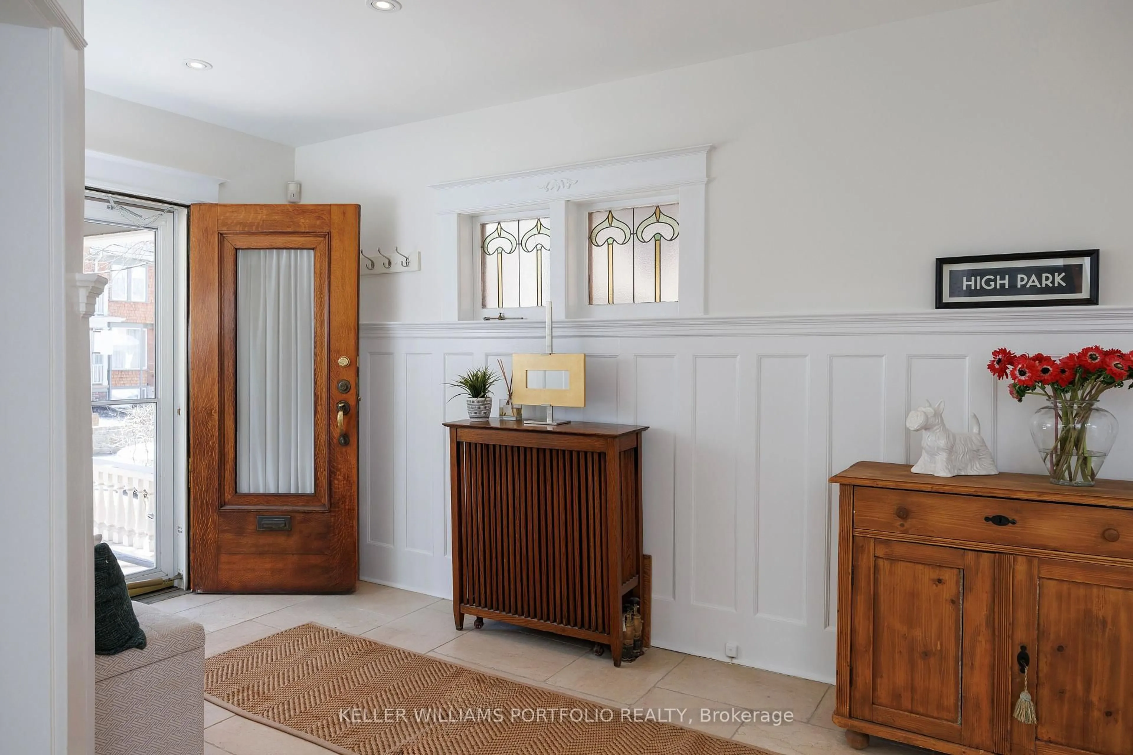 Indoor entryway for 296 Wright Ave, Toronto Ontario M6R 1L9