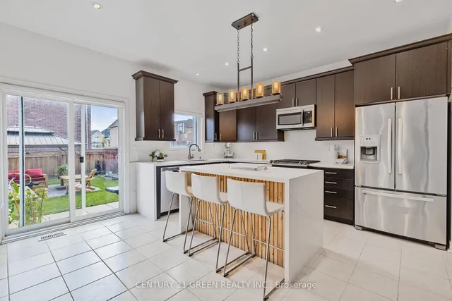 Additional property image - 420 Hincks Dr