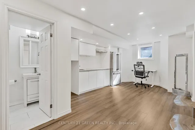 Additional property image - 420 Hincks Dr