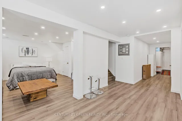 Additional property image - 420 Hincks Dr