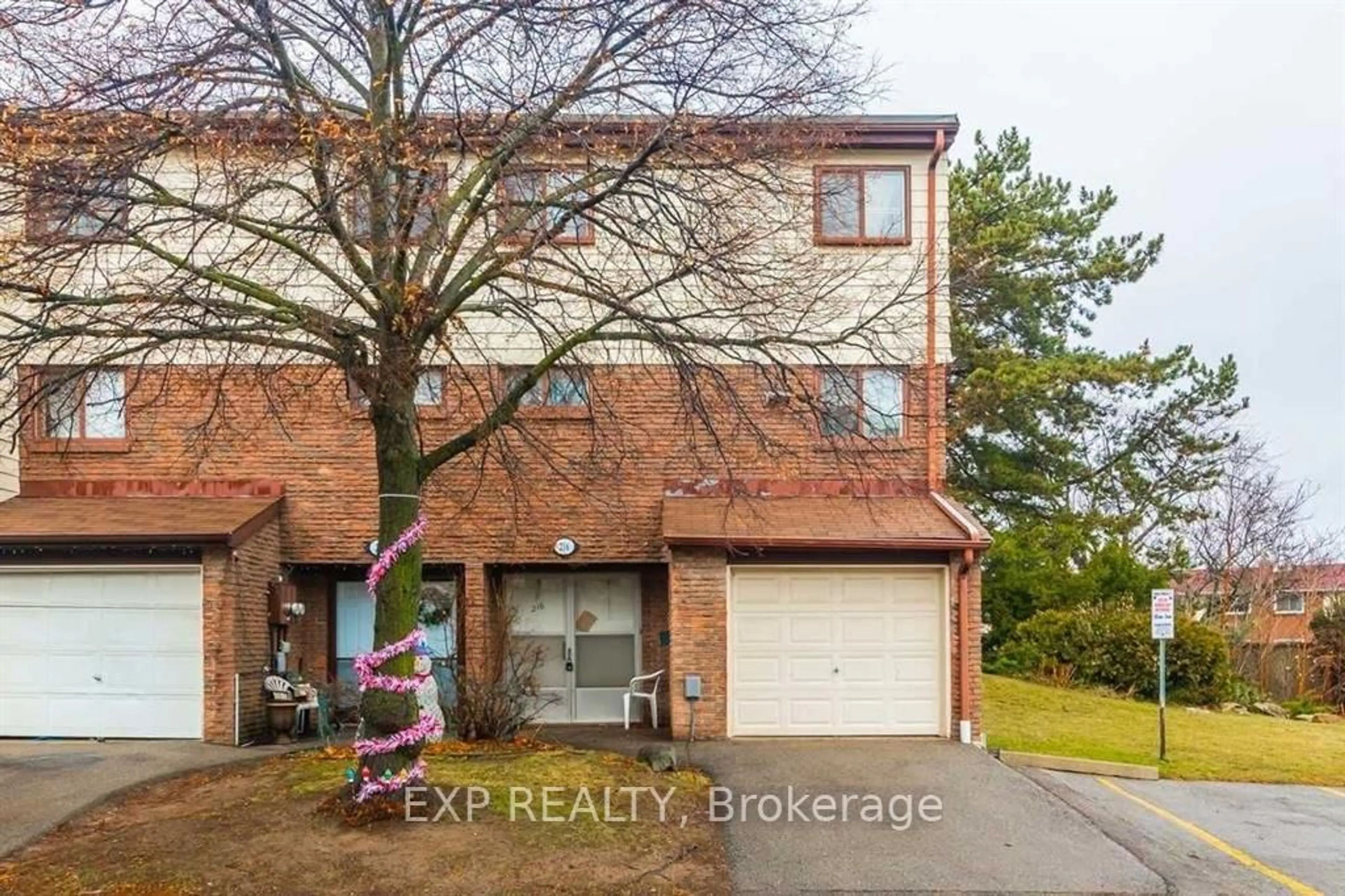 Unknown for 180 Mississauga Valley Blvd #216, Mississauga Ontario L5A 3M2