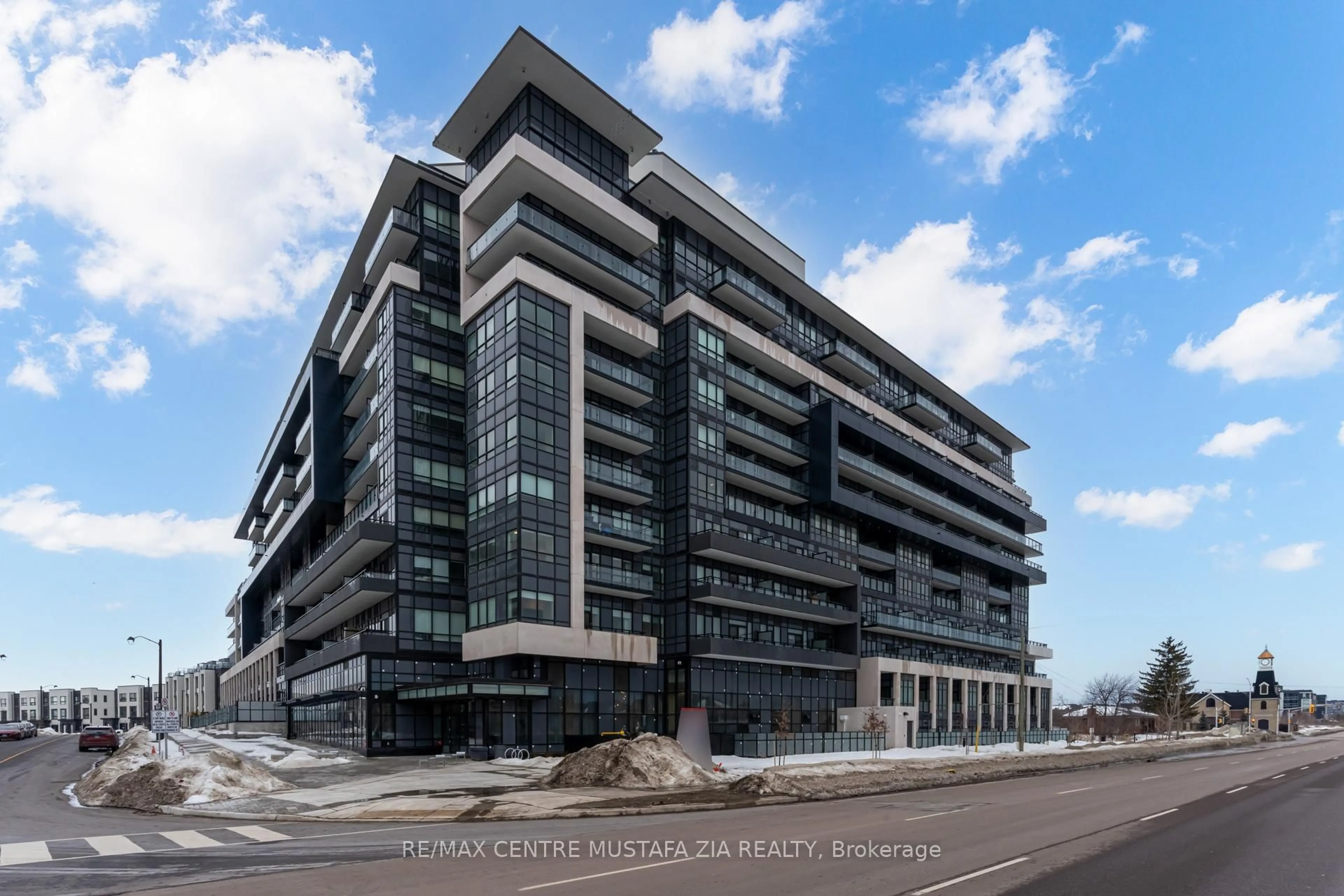 Unknown for 395 Dundas St #217, Oakville Ontario L6M 5R8