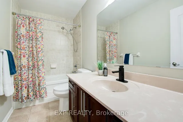 Additional property image - 952 Clark Blvd