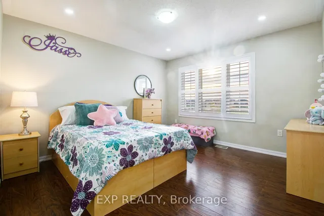 Additional property image - 952 Clark Blvd