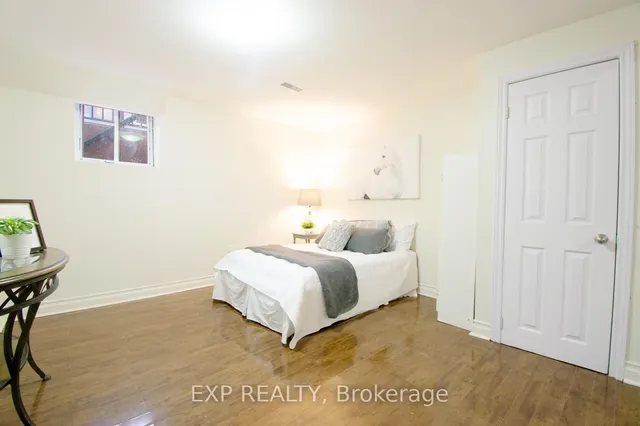 Additional property image - 952 Clark Blvd