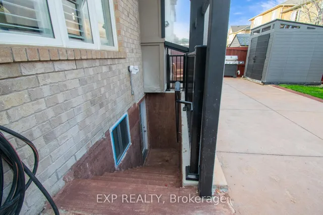 Additional property image - 952 Clark Blvd