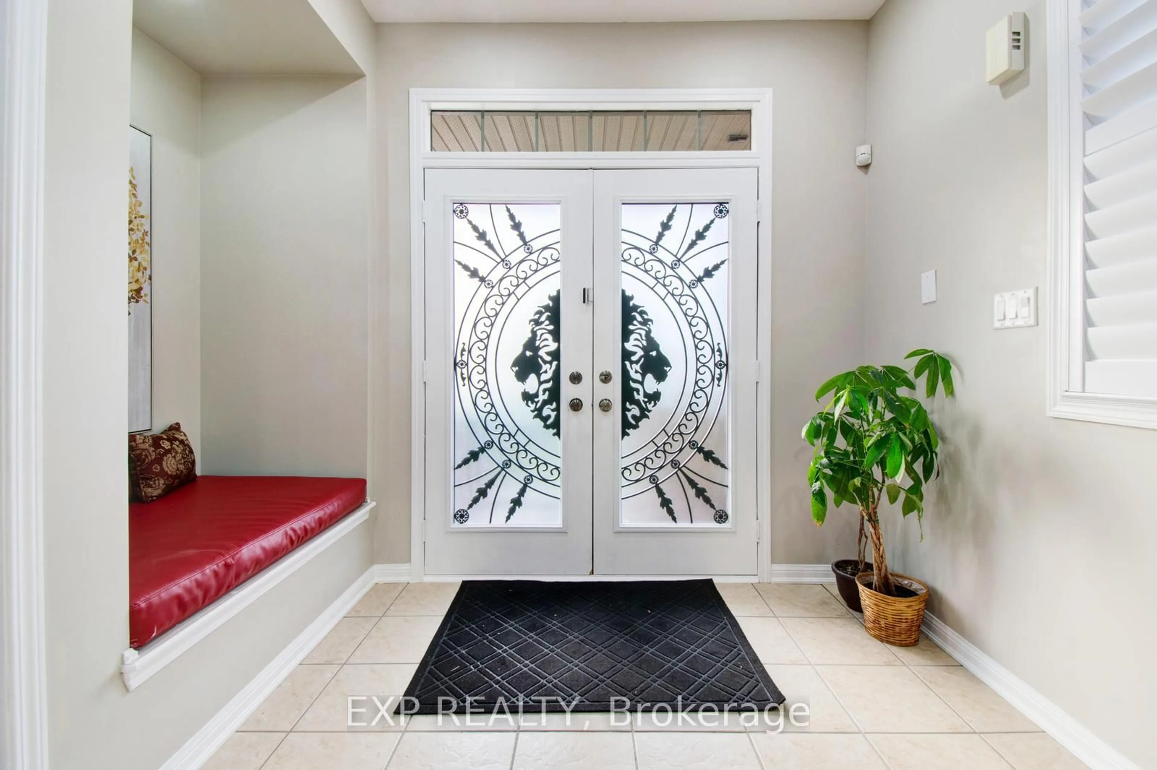 Indoor entryway for 952 Clark Blvd, Milton Ontario L9T 6P6