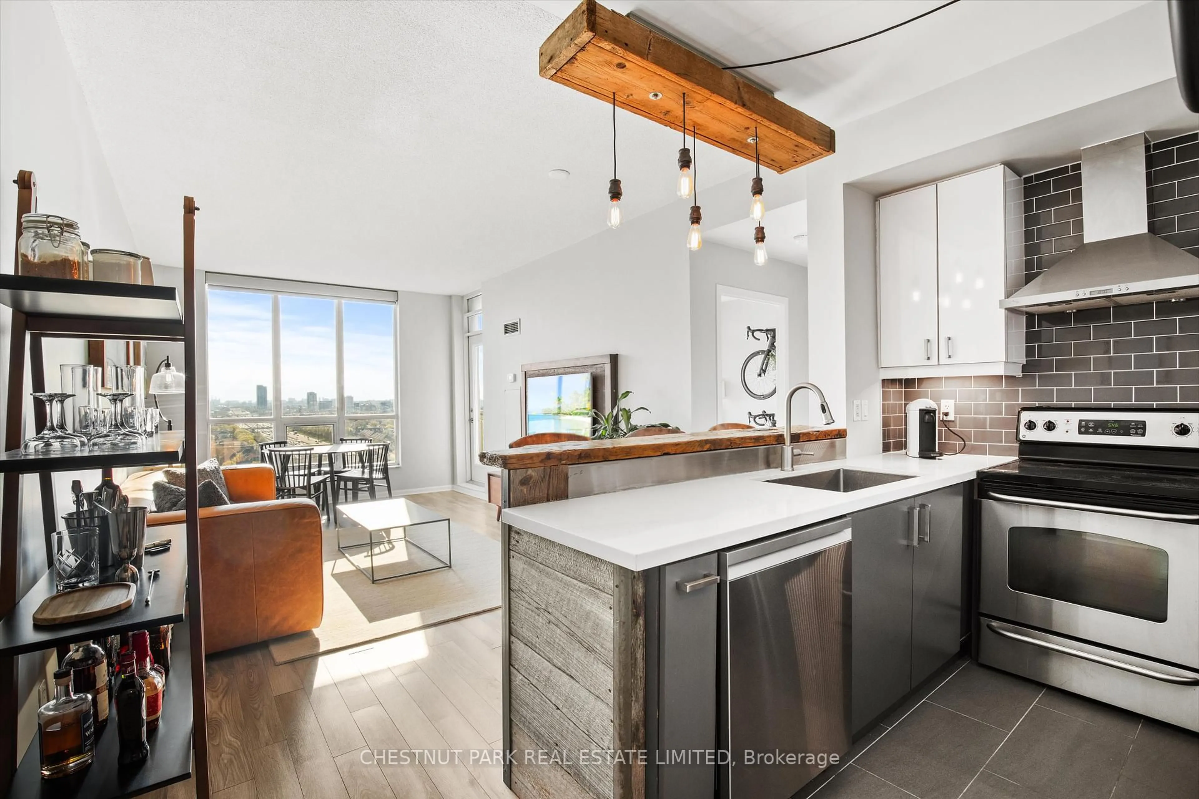 Open concept kitchen, unknown for 185 Legion Rd #2216, Toronto Ontario M8Y 0A1