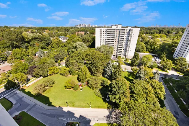 Additional property image - 35 Ormskirk Ave Unit 908